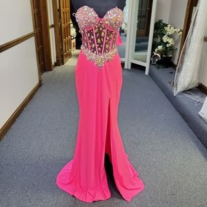 MAC DUGGAL NEON PINK PROM DRESS